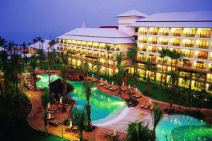 Ravindra Beach Resort hotel