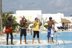 #wakacjeimage8 animacje przy basenie