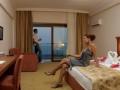 pokój hotelowy Laphetos Beach Resort