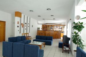 lobby Achillion