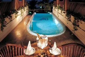 Amathus Beach taras