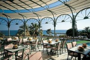 Amathus Beach restauracja