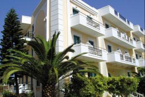 Antinoos Kreta