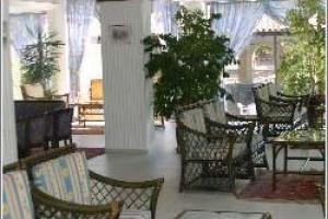 Artemis Princess salon