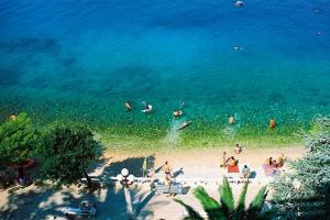plaża przy hotelu Aurora