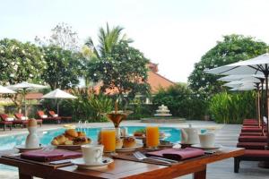 Ayoda resort śniadanie