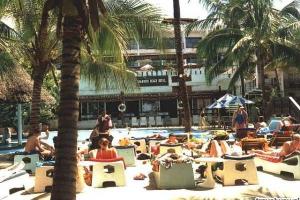 Bamburi Beach leżaki