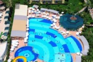 Belek Beach Resort aquapark