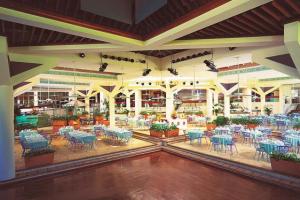Breezes Grand Negril restauracja