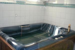jacuzzi