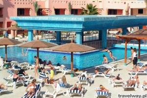 Club Golden Five basen
