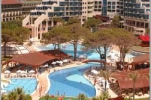 Cornelia Deluxe Resort hotel