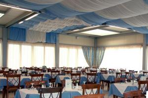 restauracja Delfinia