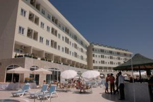 Desire Beach bar przy basenie