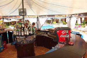 bar przy basenie
