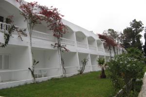 hotel El Bousten