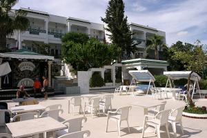 bar Emira