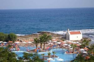Eri Beach morze