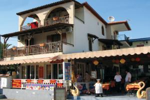 Toroni hotel