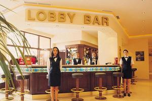 lobby bar