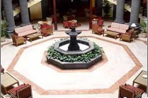 Gran Tacande hall