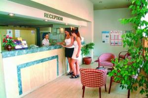 recepcja Idyros