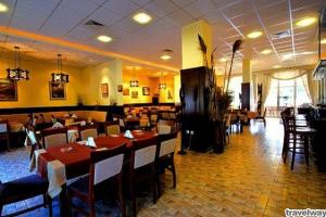 Joya Park bar