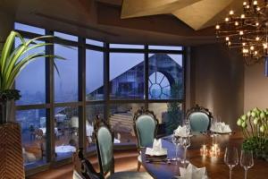 La Bua State Tower restauracja