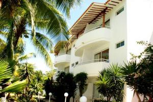 Le Flamboyant hotel