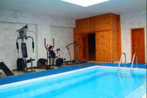 Lili Studio basenik