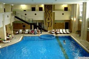 Melia Hermitage basen kryty