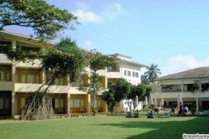 Meramid hotel & Club