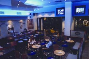 Noufara pub