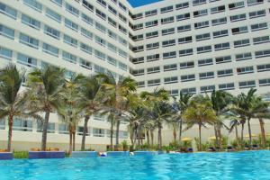 hotel Oasis Grand Caribbean Resort