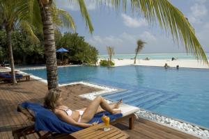 basen Olhuveli Beach Resort