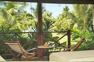 Paradise Sun taras
