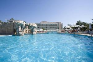 basen Riu Evrika