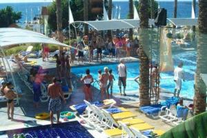 Riva Club N taras
