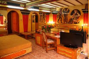 Roman Boutique wakacje