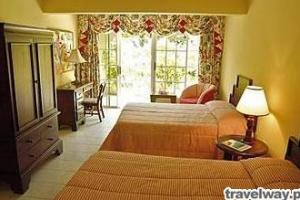 Rooms on the Beach hotel