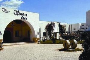 Sandra Club hotel