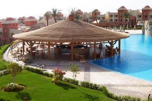 bar w basenie Serenity Makadi