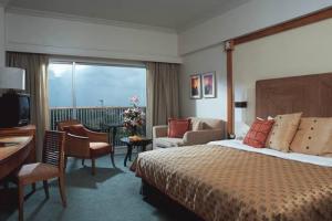 Shangri-la Mactan Island Resort hotel