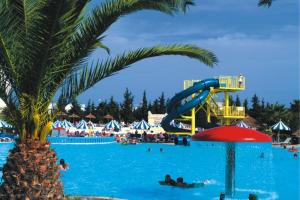 Soviva Resort basen
