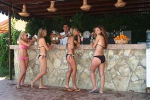 bar przy basenie