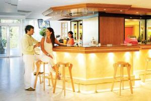 Theophano Imperial bar