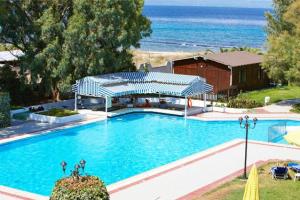 Theophano Imperial basen