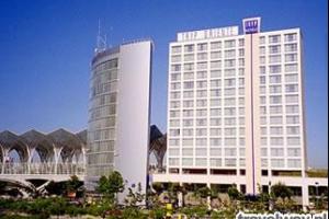 Tryp Oriente hotel