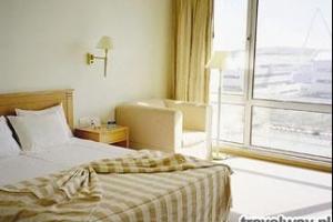 Tryp Oriente pokój