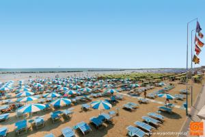 plaża hotelu Cormoran